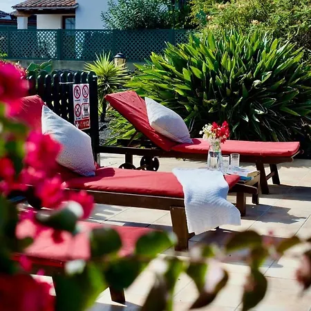 Вилла Casa Zeus - No Stress Holidays Коральео