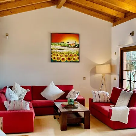 Casa Zeus - No Stress Holidays Вилла Коральео