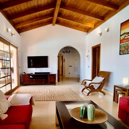 Casa Zeus - No Stress Holidays Вилла *